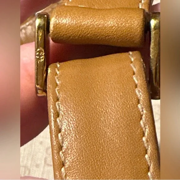 Gucci Vintage Micro GG Crossbody Convertible Adjustable Shoulder Strap Bag - Picture 9 of 12